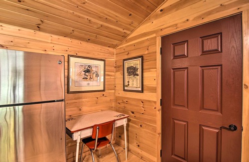 St George Cabaña | Parsons Cabin w/ Fire Pit & River Access!
