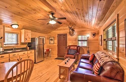 St George Cabaña | Parsons Cabin w/ Fire Pit & River Access!