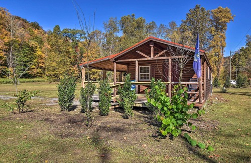 St George Cabaña | Parsons Cabin w/ Fire Pit & River Access!