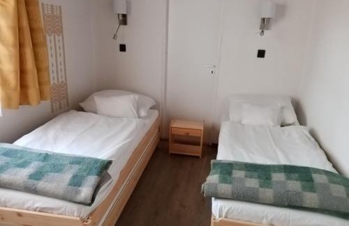 Balatonkenese Casa | Parti Sétány Vendégház