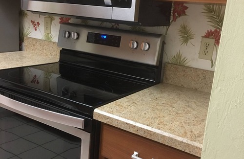 South Island Condominio | Santa Maria Resort 408-Partial Ocean View 2 BR 2 BR Sleeps 4 ¡Recientemente actualizado!