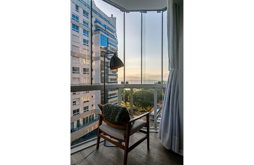 Agronomica Apartamento | Partial SEA View | 150m from Shopping #CA40