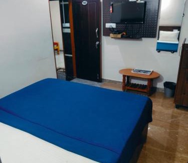 Mysore Hotel | Parvathi comforts inn