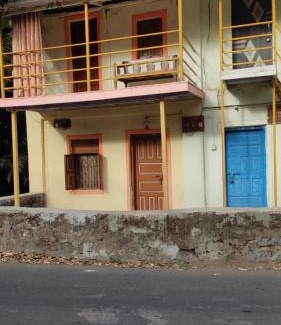 Revadanda Casa | Parvati Niwas Homestay -Nearby Revdanda Beach & Fort - WiFi available