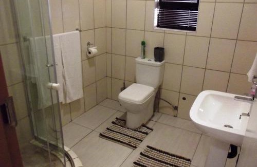 Parys Cabina | Parys In town Guest lodge and Conference Center