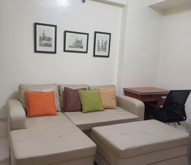 Pasay Hotel | Pasay 1BR Family Staycation with Parking in 150 Newport Boulevard near Resort World & NAIA T3