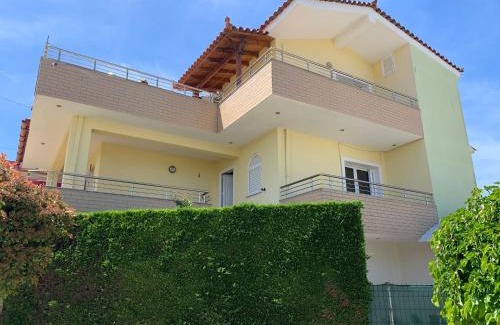 Mbrostar-Urë Apartamento | Pasho's house