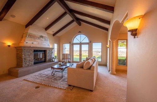 Paso Robles Casa | Paso Palacio