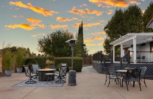 Paso Robles Casa | Paso Vista Bella by AvantStay Luxe Group Escape w Wine Country Views