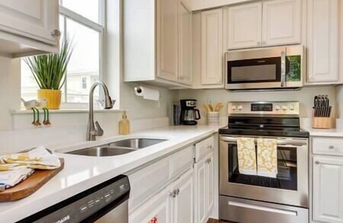 Pass Christian Casa | Pass Christian Vacation Rental < 1/2 Mi to Beach!