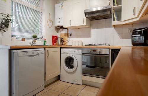 Liverpool Casa | Pass the Keys | 2 Bed Charming Home by Sefton Park, Liverpool
