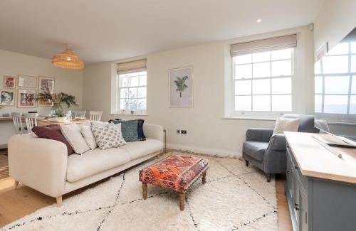 Bath Apartamento | Pass the Keys Apartment with Stunning Views and Free Parking