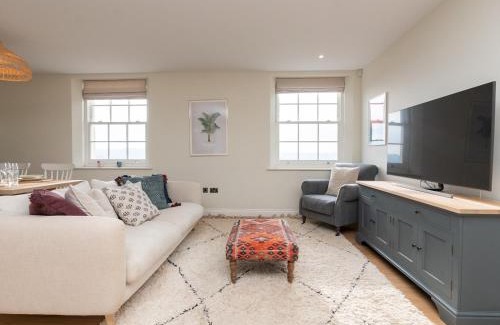 Bath Apartamento | Pass the Keys Apartment with Stunning Views and Free Parking