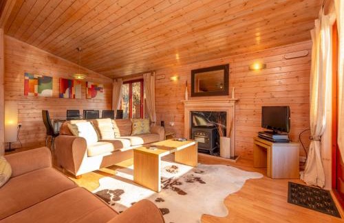 Bridgnorth Casa | Pass the Keys Astbury Falls Escape – A Tranquil Stay in Nature