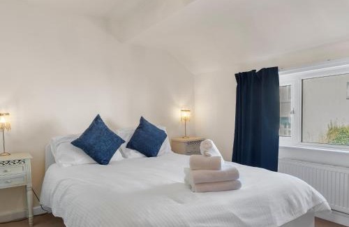 Flookburgh Casa | Pass the Keys Beautiful 3 Bed Cottage in the Heart of Flookburgh