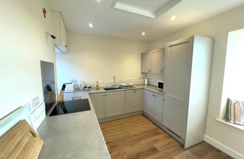 Castle Douglas Casa | Pass the Keys Beautiful 5BR Rural Cottage with Outstanding Views