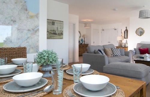 Trearddur Bay Apartamento | Pass the Keys Beautiful 3 bedroom apartment with Pool Access
