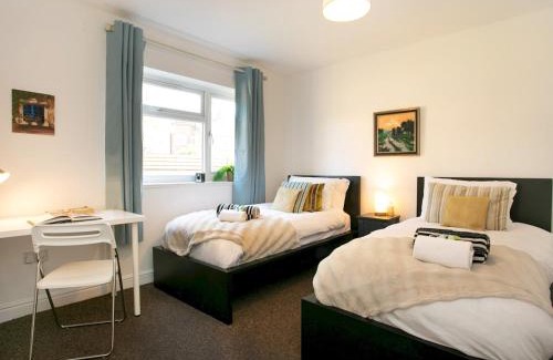West Bridgford Apartamento | Pass the Keys Bright & Cosy Home with Garden Free Parking