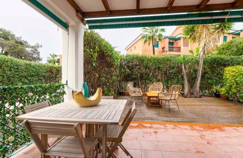 Urbanización Pinos Verdes Apartamento | Pass the Keys Charming Andalusian Ground Floor with Patio