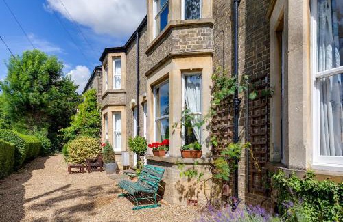 Cambridge Casa | Pass the Keys Charming Victorian Terrace in centre of Cambridge