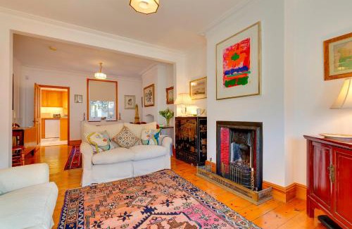Cambridge Casa | Pass the Keys Charming Cottage in the City Centre Free Parking
