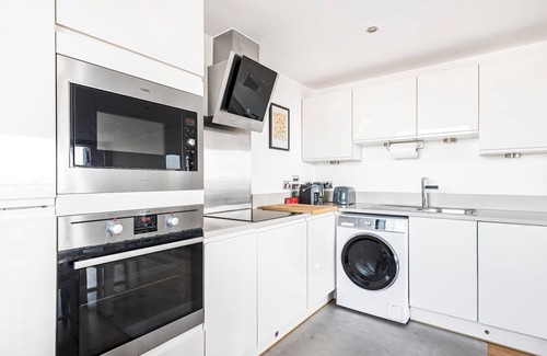 Bromley North Apartamento | Pass the Keys | Charming Stay with a Balcony in Bow