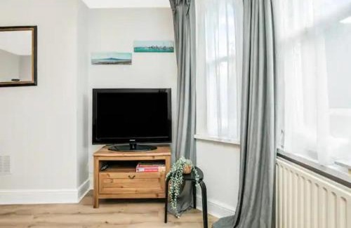 North Acton Casa | Pass The Keys City Break Apartment by Acton Main Line