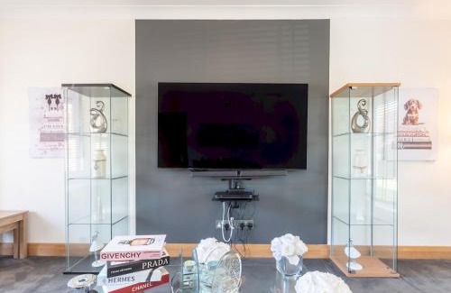 Basildon Casa | Pass the Keys Comfortable home Langdon Hills