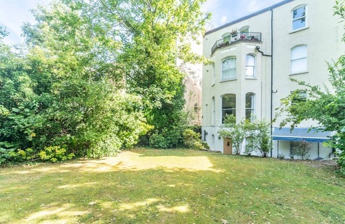 Surbiton Hill Apartamento | Pass the Keys | Comfy Apartment With Garden And Free Parking