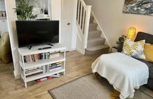 Borehamwood Casa | Pass the Keys Cosy One Bedroom House with Parking
