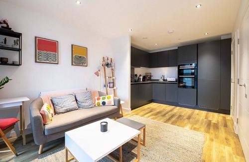 Markhouse Apartamento | Pass the Keys | Cosy Studio flat with a Balcony