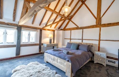 Ludwel Casa | Pass the Keys Countryside home 5 minutes from Ludlow