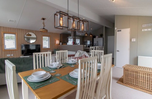 Whitley Bay Casa | Pass the Keys | Cozy 2-Bed Lodge by the Sea – Whitley Bay Retreat