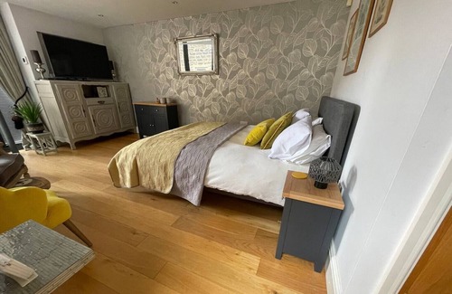 Hathersage Apartamento | Pass the Keys | Delightful & Dainty Vibrant Village for 2