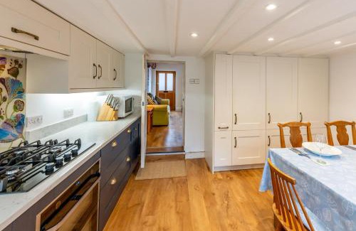 Ludwel Casa | Pass the Keys Elegant and stylish townhouse central Ludlow