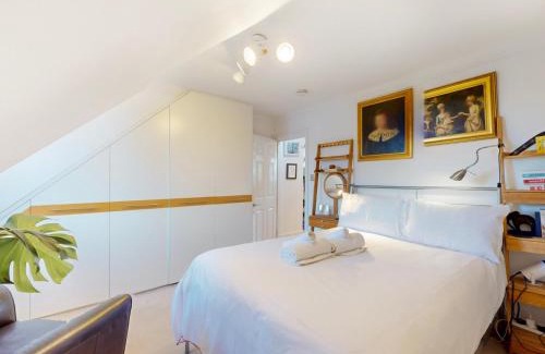 Frognal and Fitzjohns Apartamento | Pass the Keys Elegant flat in trendy Hampstead