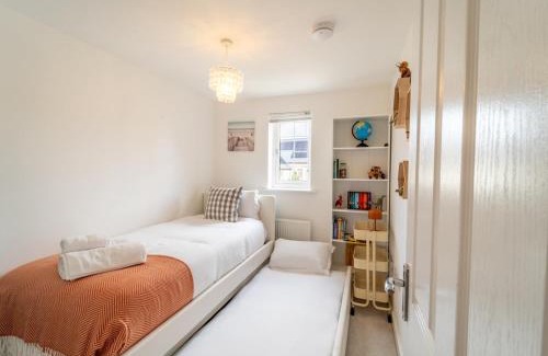 Bicester Casa | Pass the Keys Experience Bicester Village near our Spacious Home