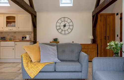 Aston Magna Casa | Pass the Keys | Secluded 2 bedroom cottage in scenic Aston Magna