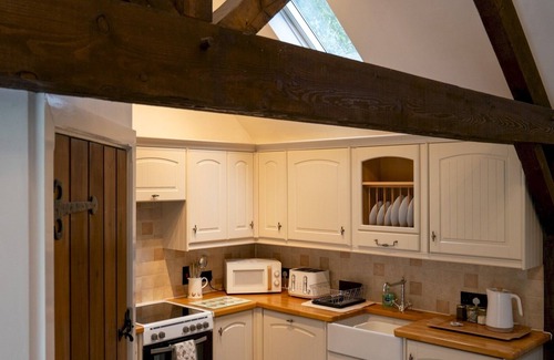 Aston Magna Casa | Pass the Keys | Secluded 2 bedroom cottage in scenic Aston Magna