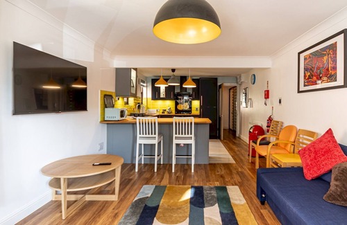 Southend-on-Sea Apartamento | Pass the Keys | Cosy flat next to the seafront