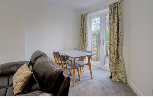 Baguley Casa | Pass the Keys | Gorgeous 3 Bed Home Near Manchester Airport