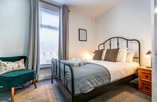 Belfast Casa | Pass the Keys Gorgeous 4 Bedroom Home 7 Min from City Centre