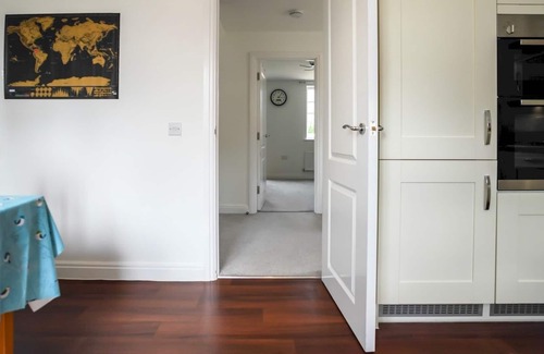 Canton Casa | Pass the Keys | Gorgeous & Modern New Build house for 6 in Cardiff