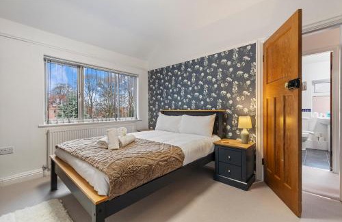 Acomb Casa | Pass the Keys Lovely Home in York with Parking