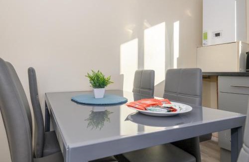 Leeds Apartamento | Pass the Keys Lower Wortley 1 Couples Paradise with a Shared Kitchen
