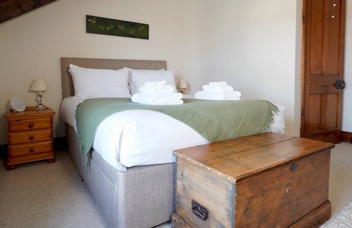 Borth Casa | Pass the Keys | Luxury 7 Bed Beachfront Victorian Terrace House