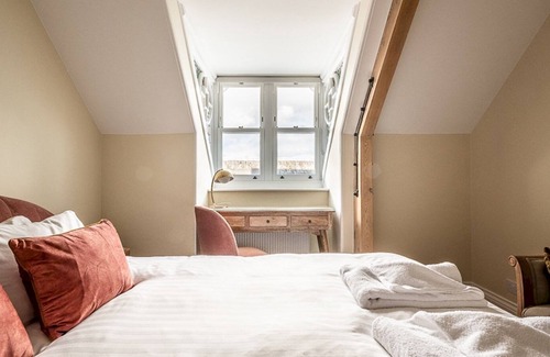 Chagford Apartamento | Pass the Keys | Meldon View Period Dartmoor apartment with large roof terrace