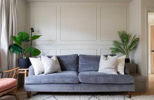 Watford Casa | Pass the Keys Modern 5-Bedroom Luxury Home in Watford Close to Harry Potter Studios FREE Parking