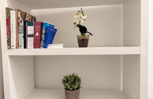 St. Margarets and North Twickenham Apartamento | Pass the Keys Modern Elegant Studio 20 Minutes to Central London