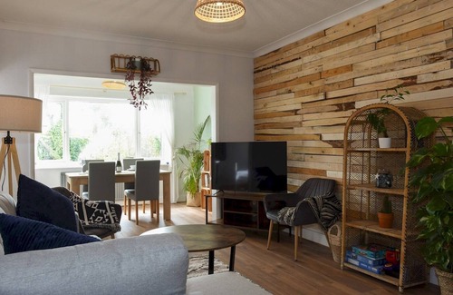 South Hayling Apartamento | Pass the Keys | New Cosy 2 Bed Flat with garden nr Beach Sleeps4